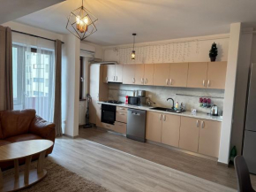 Kyr House
